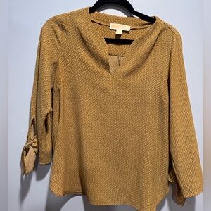 Michael Kors Split Neck 3/4 blouse